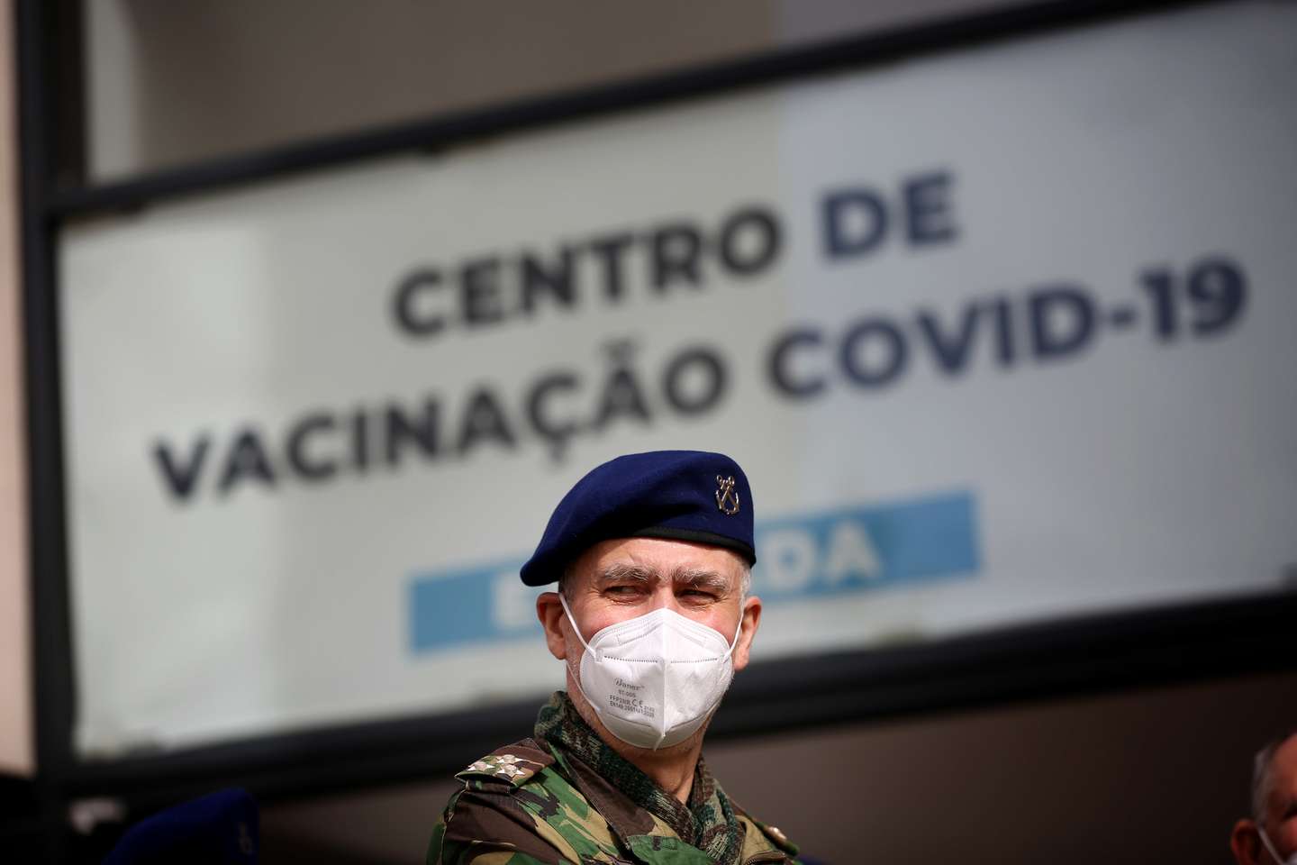 Portugal starts vaccination against COVID-19 of all teaching and non-teaching staff