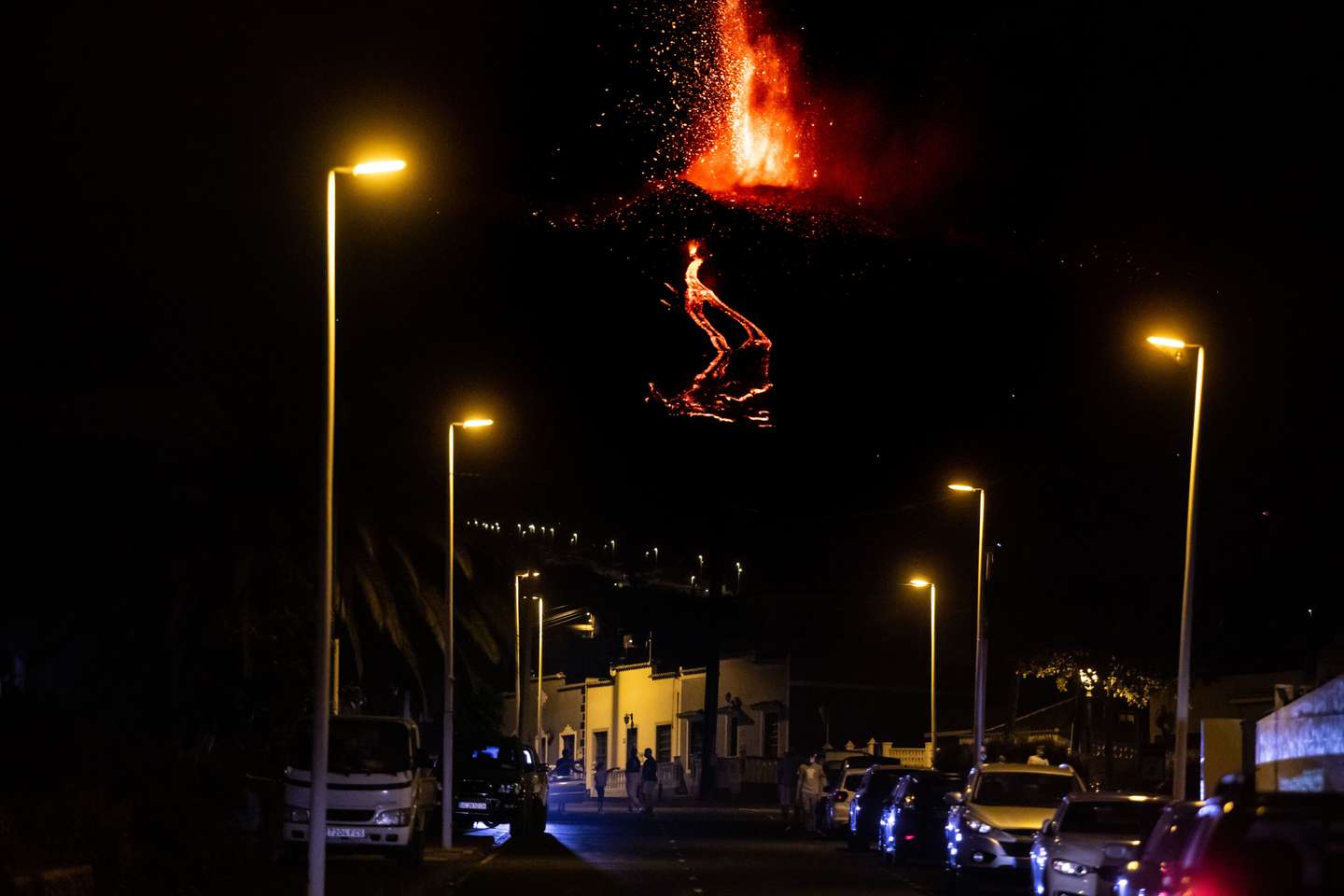 La Palma Volcano Continues To Erupt