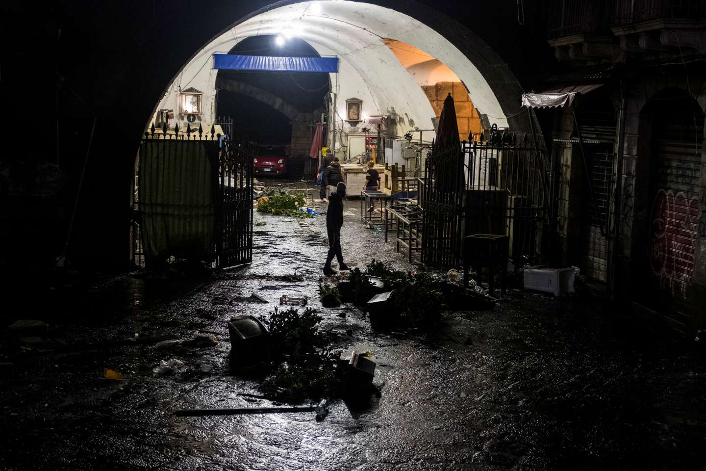 Inundações causadas por tempestade rara em Catania, Itália