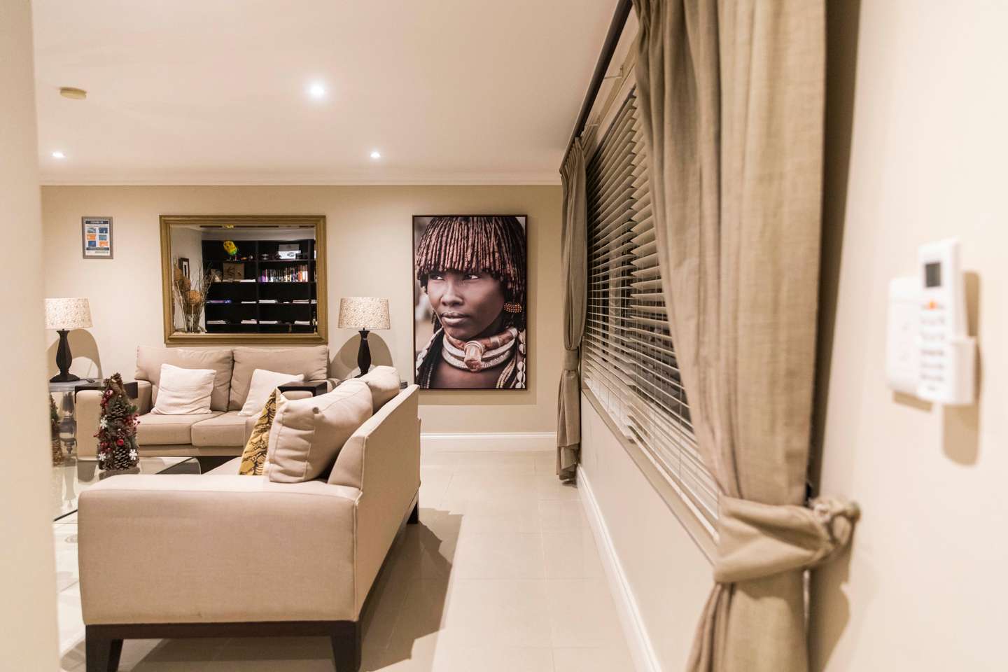 Guest house de luxo onde João Rendeiro foi detido, chama-se Forest Manor e fica no subúrbio de La Lucia da cidade de Durban, na África do Sul. O ex-banqueiro João Rendeiro foi preso no dia 11 de dezembro, num hotel em Durban, na província sul-africana do KwaZulu-Natal, numa operação que resultou da cooperação entre as polícias portuguesa, angolana e sul-africana. Durban, África do Sul, 17 de dezembro de 2021. JOÃO PORFÍRIO/OBSERVADOR