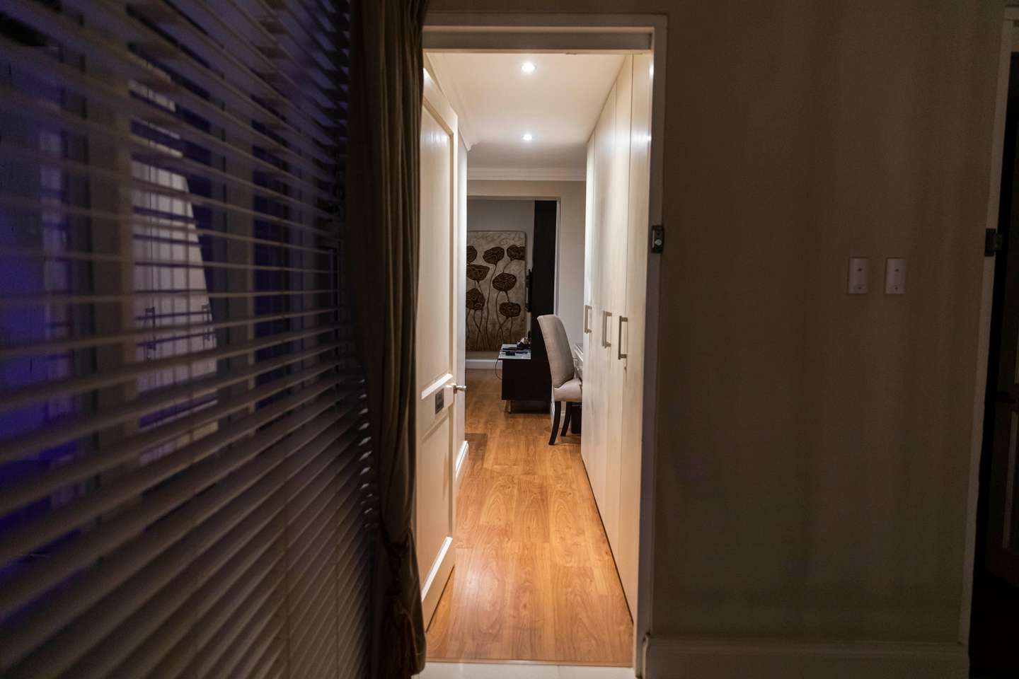 Guest house de luxo onde João Rendeiro foi detido, chama-se Forest Manor e fica no subúrbio de La Lucia da cidade de Durban, na África do Sul. O ex-banqueiro João Rendeiro foi preso no dia 11 de dezembro, num hotel em Durban, na província sul-africana do KwaZulu-Natal, numa operação que resultou da cooperação entre as polícias portuguesa, angolana e sul-africana. Durban, África do Sul, 17 de dezembro de 2021. JOÃO PORFÍRIO/OBSERVADOR