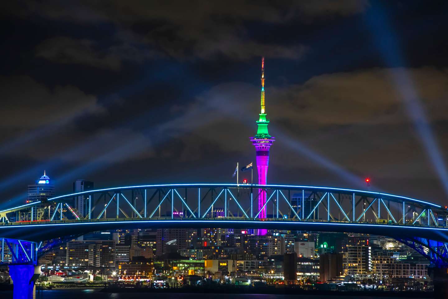 Tāmaki Makaurau Auckland Welcomes 2022 With New Year's Eve Celebrations