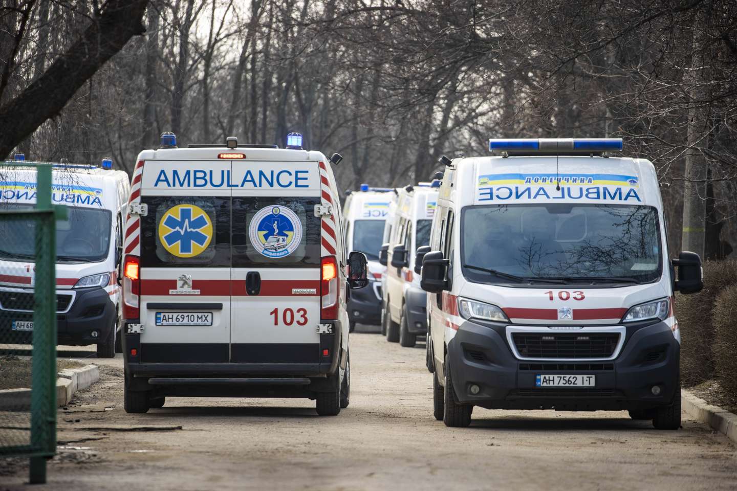 Residents in Ukraine's Donbas describe situation as 'terrifying'