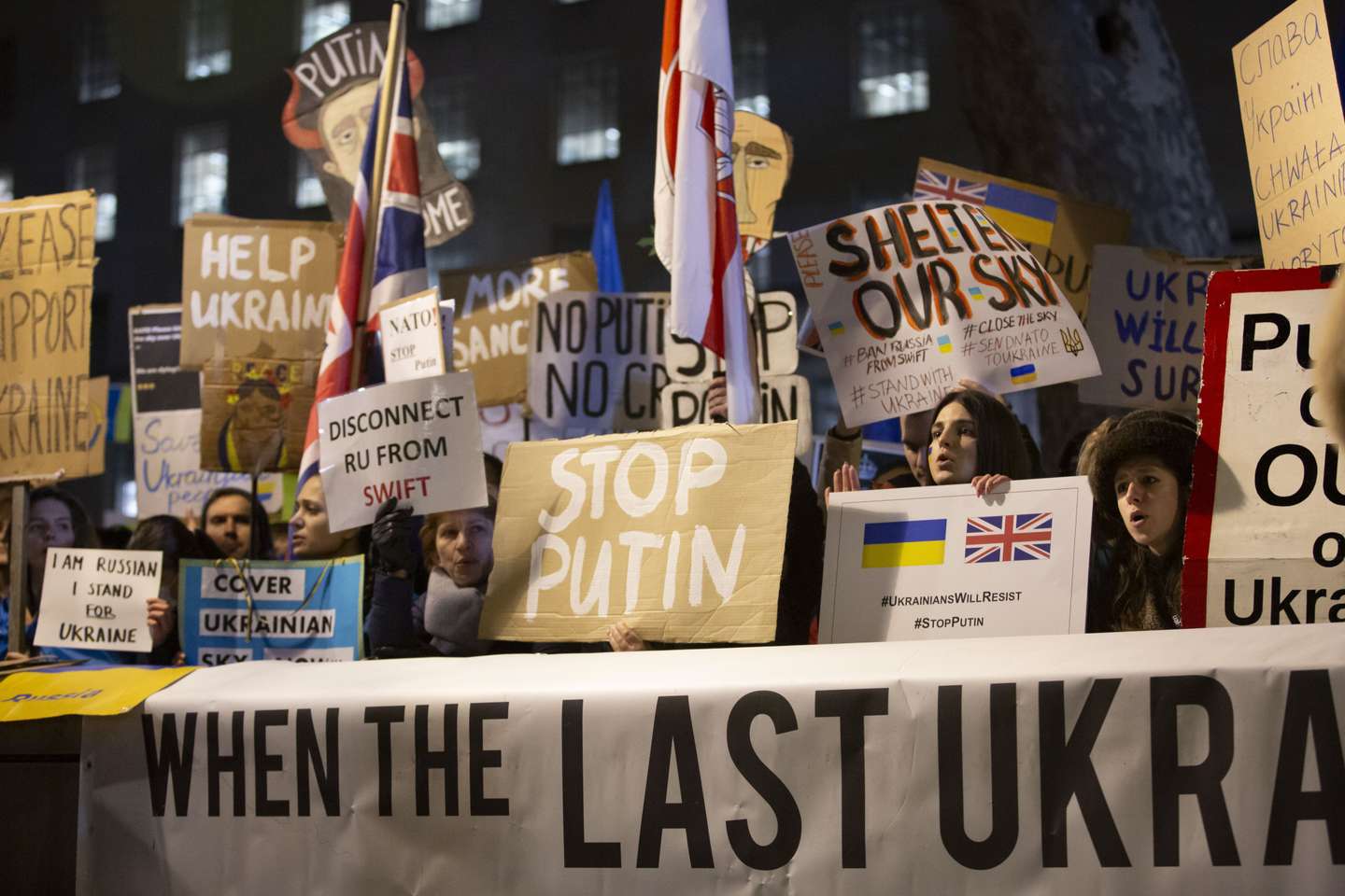 Protestos contra a invasão da Ucrânia em Londres, Reino Unido