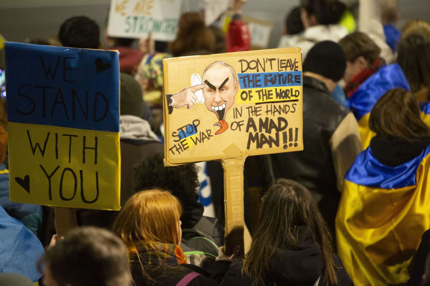 Protestos contra a invasão da Ucrânia em Londres, Reino Unido