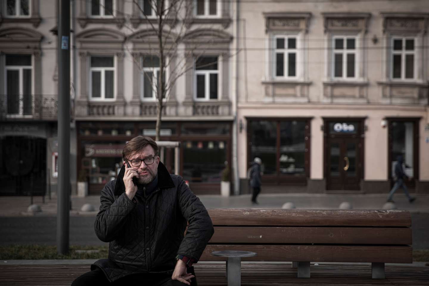 Entrevista a Yevgeny Kiselyov em Lviv, na Ucrânia. A Rússia, a mando do seu presidente, Vladimir Putin, invadiu a Ucrânia no passado dia 24 de fevereiro de 2022. Lviv, Ucrânia, 26 de fevereiro de 2022. JOÃO PORFÍRIO/OBSERVADOR