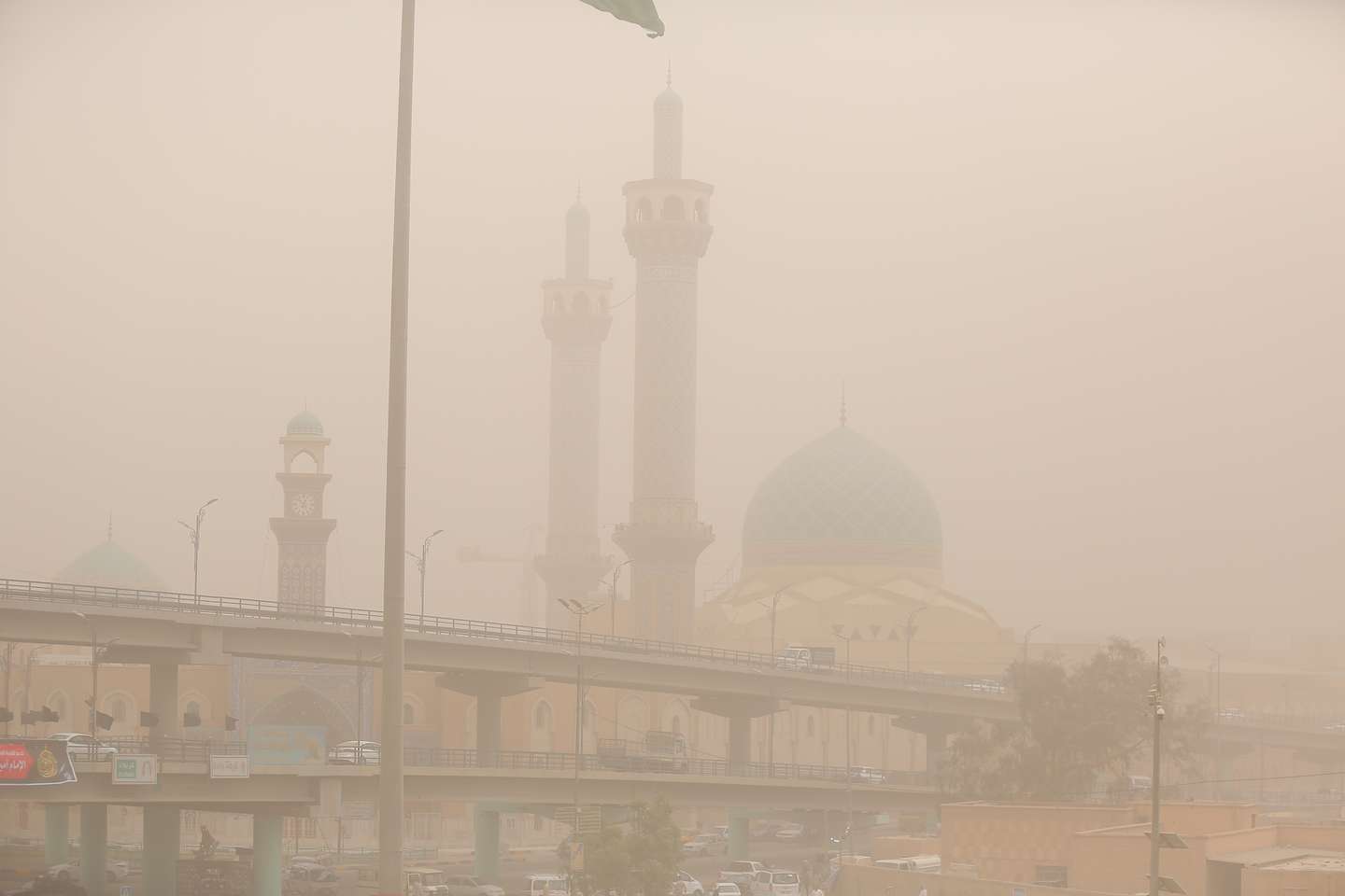 Sandstorm in Iraq's Najaf