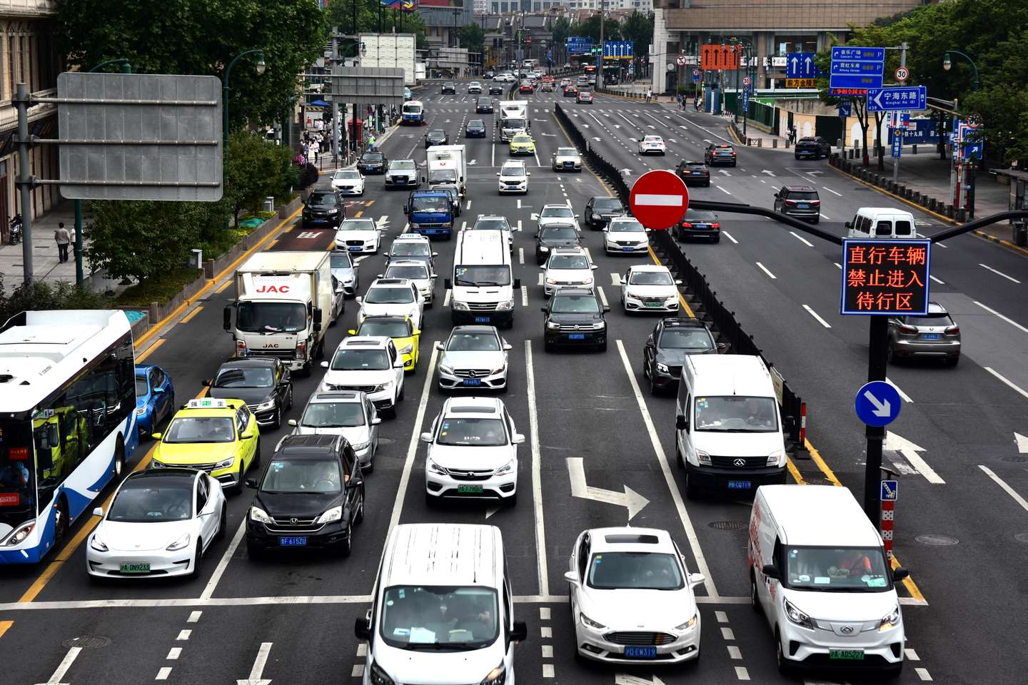 Shanghai Resumes Normal Production And Life