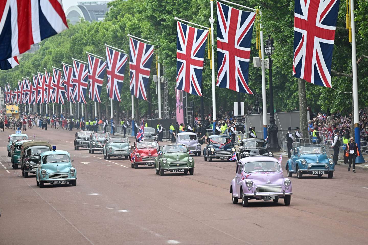 Queen Elizabeth II Platinum Jubilee 2022 - Platinum Pageant