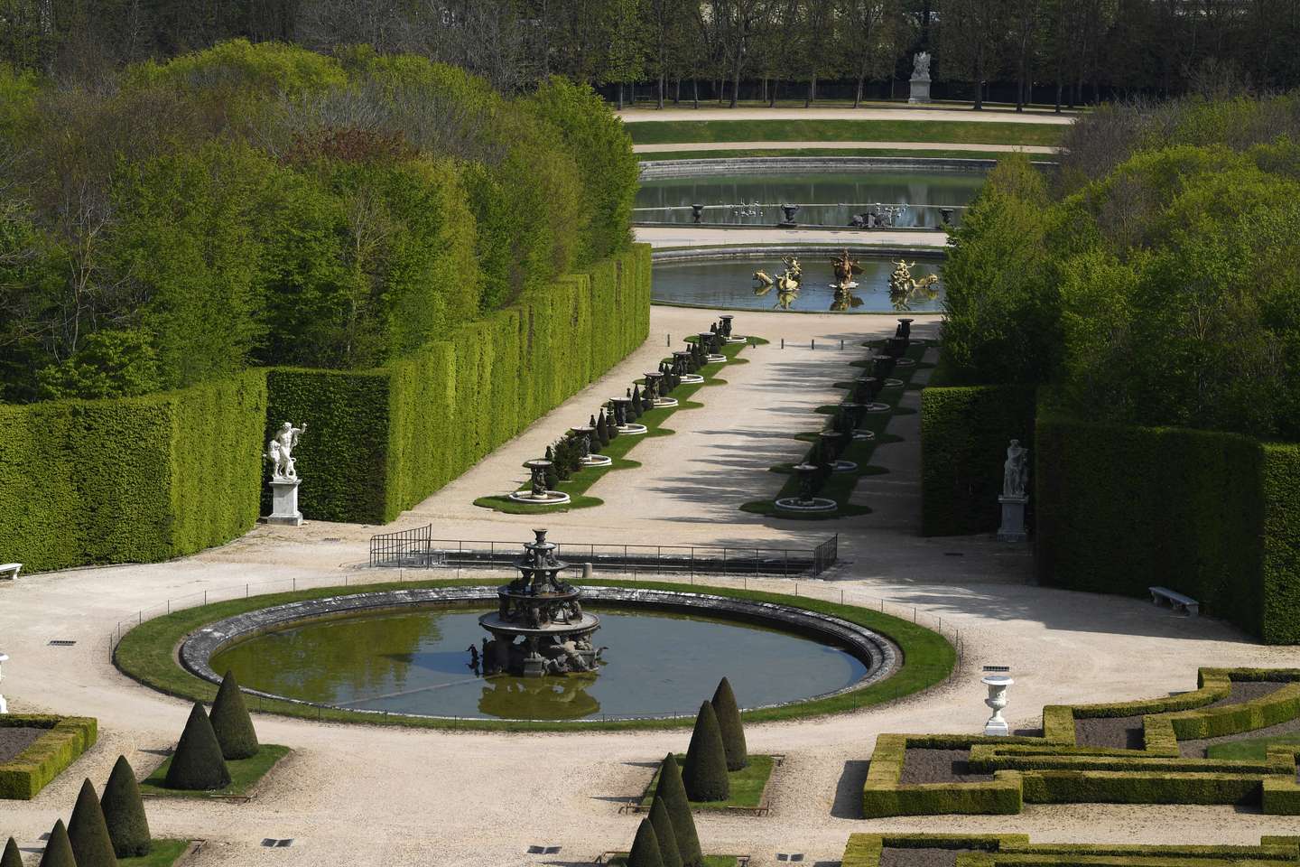 The Restoration Of The Royal Chapel Is Over At The Palace Of Versailles