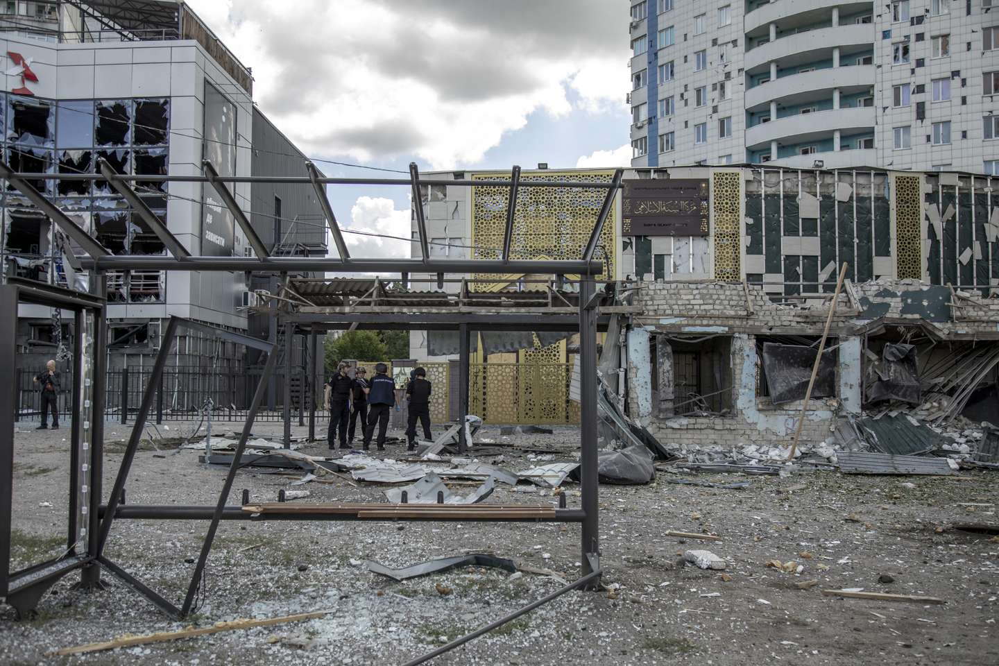 Russian strike kills three people in Kharkiv