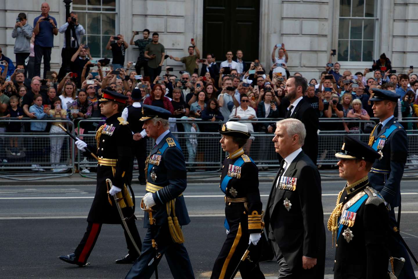 The Coffin Carrying Queen Elizabeth II Is Transferred From Buckingham Palace To The Palace Of Westminster