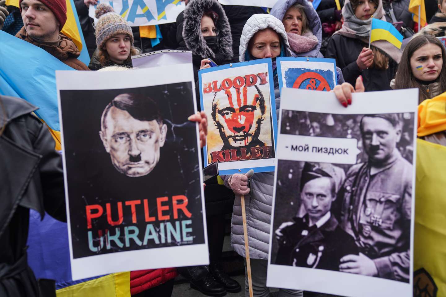 Protests Are Held In The Istanbul In Support Of Ukraine After Russian Invasion