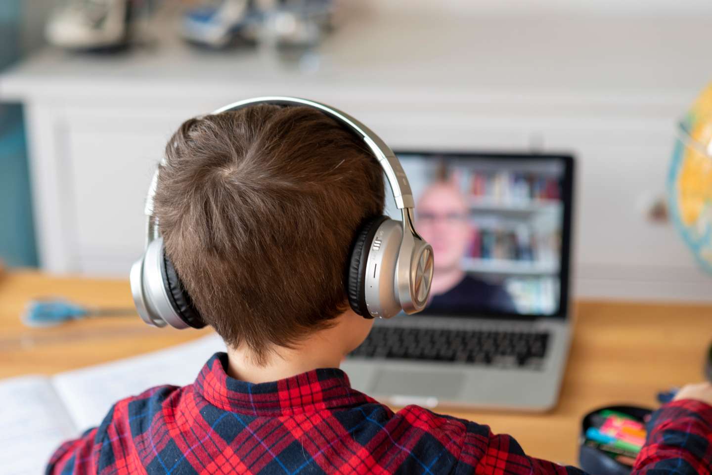 Distance learning - Problems with the education server