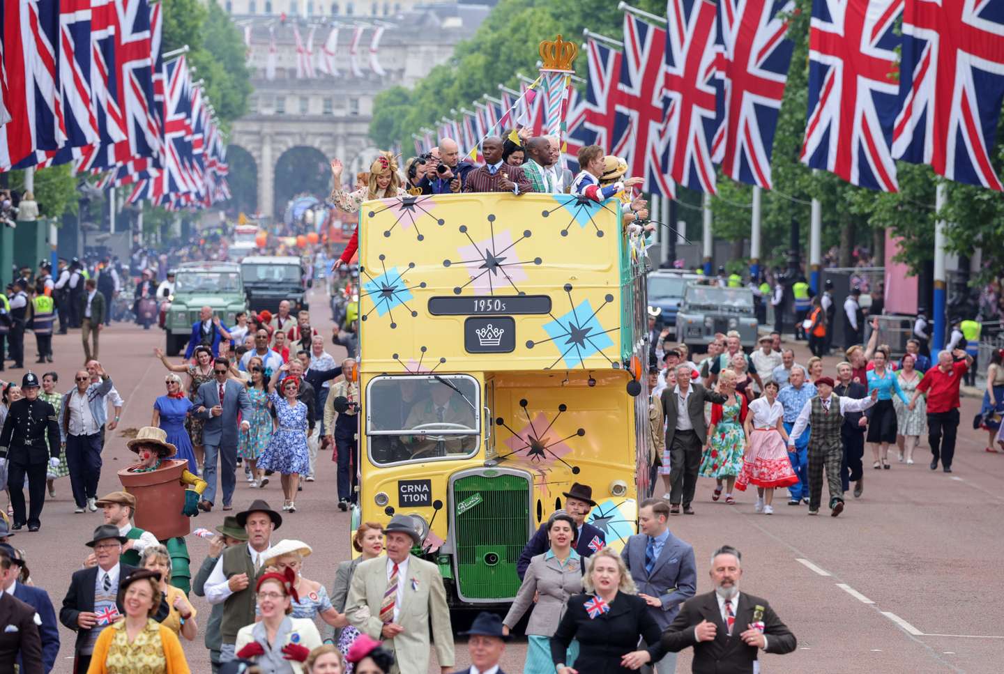 Queen Elizabeth II Platinum Jubilee 2022 - Platinum Pageant