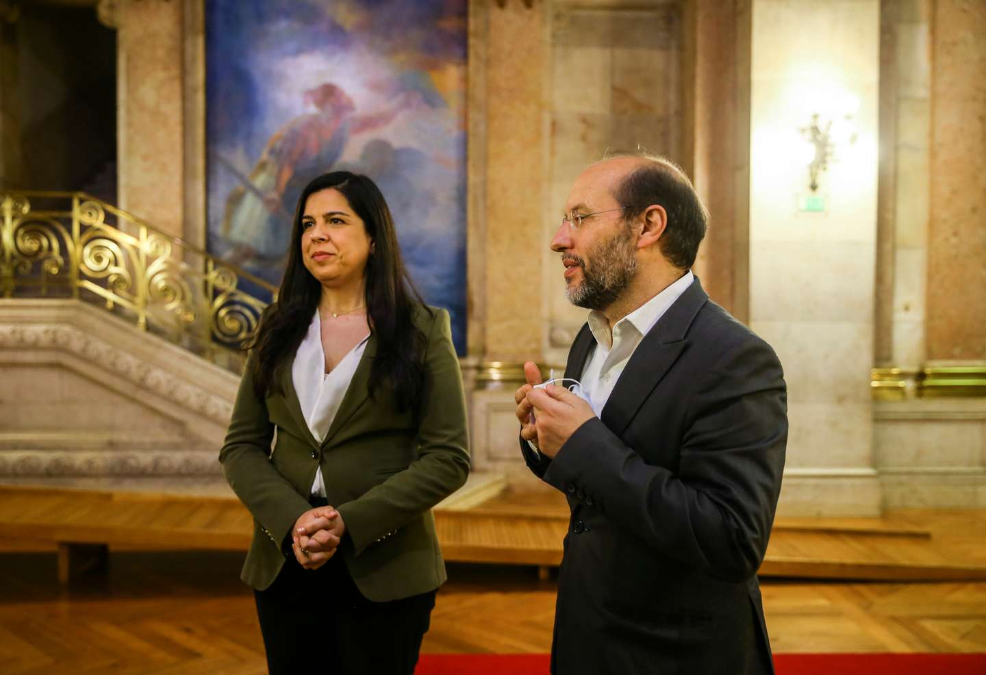 Inês Sousa Real e Rui Tavares são deputados únicos do PAN e Livre mas foram os que conseguiram mais propostas aprovadas da oposição