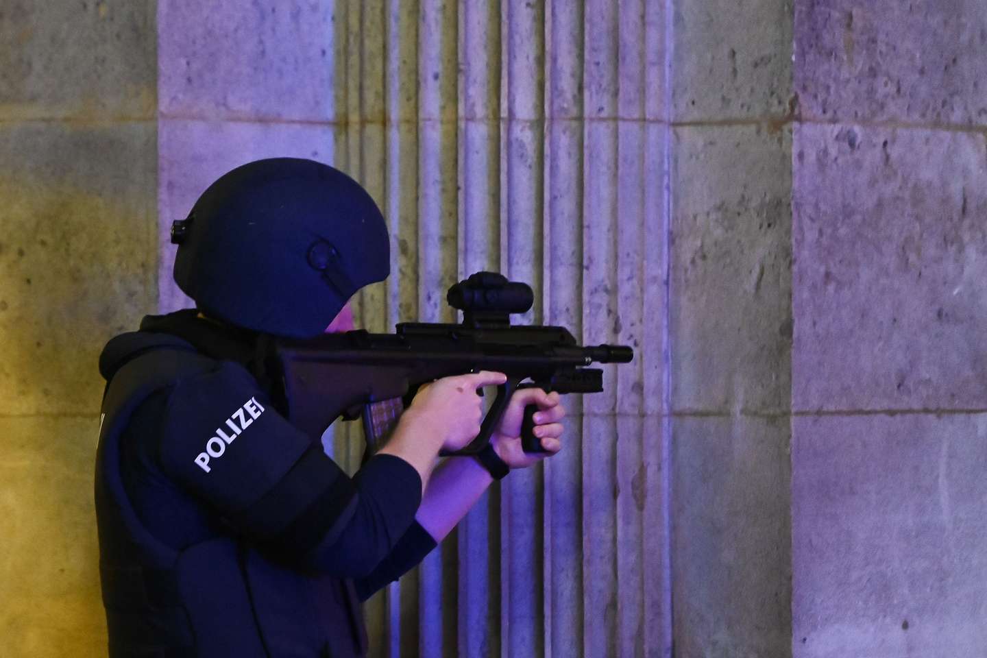 AUSTRIA-SHOOTING-RELIGION-JUDAISM