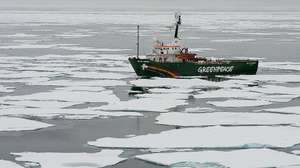 Greenpeace Arctic Sunrise on a expedition to the Arctic