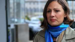 A presidente da Federação Nacional dos Médicos (FNAM), Joana Bordalo e Sá, faz um balanço da greve dos médicos junto ao Hospital São João, no Porto, 25 de setembro de 2024. ESTELA SILVA/LUSA