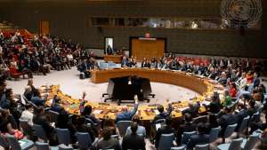 epa12156268 A handout photo made available by the United Nations shows a view of Council members voting in favour of the resolution during the Security Council meeting on the situation in the Middle East, including the Palestinian question at United Nations Headquarters in New York, New York, USA, 04 June 2025. The resolution demanded an immediate unconditional and permanent ceasefire in Gaza respected by all parties, it further demanded the immediate unconditional release of all hostages, as well as the lifting of all restrictions on the entry of humanitarian aid into Gaza. The resolution received 14 votes in favour and one vote against (United States). The resolution was not adopted due to the veto by the US a permanent member.  EPA/Mark Garten / UN Photo HANDOUT HANDOUT EDITORIAL USE ONLY/NO SALES