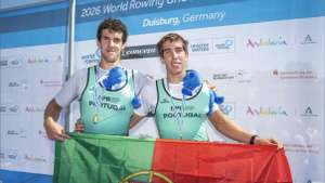 Pedro Rodrigues e Tomás Neves são campeões mundiais de sub-23 no remo