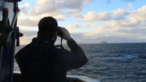 A Marinha portuguesa acompanhou e escoltou a passagem do navio russo Ursa Major