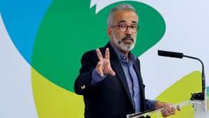 O ministro de Estado e dos Negócios Estrangeiros, Paulo Rangel, durante uma aula alusiva ao tema “Um Mundo com mais radicalismos?" na Universidade de Verão do PSD, que decorre até ao próximo domingo numa unidade hoteleira de Castelo de Vide, 26 de outubro de 2025. NUNO VEIGA/LUSA