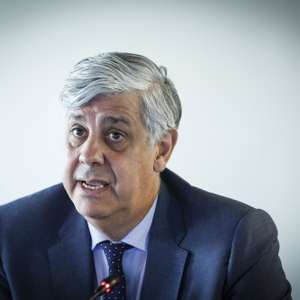 O Governador do Banco de Portugal, Mário Centeno, intervém durante a conferência de imprensa de apresentação do Relatório do Conselho de Administração, em Lisboa, 21 de maio de 2025. ANTÓNIO PEDRO SANTOS/LUSA
