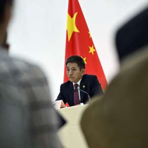 epaselect epa12380987 China's International Trade Negotiator and Commerce Vice Minister Li Chenggang holds a press conference in Madrid, Spain, 15 September 2025. The US and China reached a framework agreement on 15 September for the future of TikTok's American operations, aiming to shift ownership to an American-controlled entity, after trade talks in Madrid.  EPA/FERNANDO VILLAR