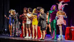 Espectáculo Gongada Drag Brasil LGBT