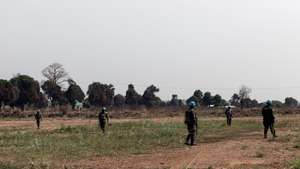 epa08960549 Rwandan United Nations Multidimensional Integrated Stabilization Mission in the Central African Republic (MINUSCA) forces patrol on the axes leaving Bangui for Boali and Damara, Central African Republic 23 January 2021. The Central African Republic has declared a state of emergency as the army and UN forces try to contain advancing rebel forces.  EPA/ADRIENNE SURPRENANT