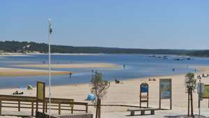 Primeira fase da empreitada de abertura e desassoreamento da Lagoa de Albufeira, no concelho de Sesimbra, distrito de Setúbal