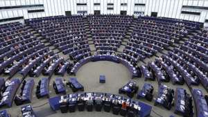epa11184107 Members of the European Parliament (MEP’s) during a voting session of the European Parliament in Strasbourg, France, 27 February 2024. The EU Parliament's session runs from 26 till 29 February 2024.  EPA/RONALD WITTEK