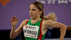 epa11978165 Salome Afonso of Portugal competes in the Women's 1500m Heats at the World Athletics Indoor Championships in Nanjing, China, 21 March 2025.  EPA/ANDRES MARTINEZ CASARES