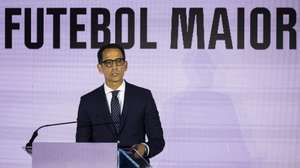 O presidente da Liga de Futebol, Pedro Proença, discursa durante a cerimónia de tomada de posse dos novos órgãos sociais da Liga Portuguesa de Futebol Profissional, na futura sede da LPFP, Porto, 6 de junho de 2023. JOSÉ COELHO/LUSA