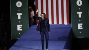 epa11700072 Democratic presidential candidate US Vice President Kamala Harris during a Get Out the Vote rally in East Lansing, Michigan, USA, 03 November 2024. Vice President Harris and Republican candidate former President Trump are tied in the polls with two days until the election on 05 November  EPA/CJ GUNTHER