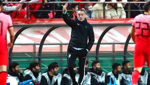 Paulo Bento, treinador da Coreia do Sul