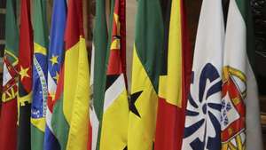 Bandeiras dos paises da CPLP durante a reunião da XI Assembleia Parlamentar da Comunidade de Países de Língua Portuguesa (AP-CPLP), subordinada ao tema "Livre circulação de bens e serviços no espaço da CPLP", na Assembleia da República, em Lisboa, 24 de outubro de 2022. A chefiar as respetivas delegações estão presentes os presidentes dos parlamentos de Angola, Carolina Cerqueira, Cabo Verde, Austelino Correia, Guiné Bissau, Cipriano Cassamá, São Tomé e Príncipe, Delfim Santiago das Neves e Timor Leste, Aniceto Longuinhos Guterres Lopes. A Guiné Equatorial e Moçambique estarão presentes através de uma delegação parlamentar. MANUEL DE ALMEIDA/LUSA