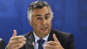 O ministro da Educação, Ciência e Inovação, Fernando Alexandre, em conferência de imprensa sobre as medidas aprovadas na reunião do Conselho de Ministros de quinta-feira em matéria de Educação, Ensino Superior, Ciência e Inovação, na sede do Ministério, em Lisboa, 05 de setembro de 2025. TIAGO PETINGA/LUSA