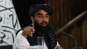 epaselect epa11454938 Zabihullah Mujahid, spokesperson for the Taliban government, talks with journalists as he briefs them about the Doha meeting in Kabul, Afghanistan, 03 July 2024. Mujahid led the delegation at the third Doha meeting where they discussed the situation of two American prisoners in Afghanistan with the US delegation. Mujahid stated that the meeting was successful and that the Taliban engaged with representatives from 24 countries and organizations. The US State Department has not responded to Mujahid's statement on the prisoners. Concerns about women's rights and education in Afghanistan were raised at the meeting, but Mujahid stated that this is an internal Afghan issue. The Doha meeting aimed to address key issues in Afghanistan and is part of an ongoing process.  EPA/SAMIULLAH POPAL