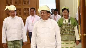 epa12879696 Former military chief and Myanmar president Min Aung Hlaing (C) arrives at the swearing-in ceremony at the Union Parliament in Naypyitaw, Myanmar, 10 April 2026. Min Aung Hlaing secured a parliamentary vote on 03 April 2026 to take over as the country’s president, five years after he ousted Aung San Suu Kyi’s elected government in 2021.  EPA/KO THURA