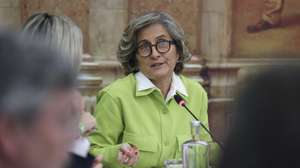 A ministra da Coesão Territorial, Ana Abrunhosa, durante a audição na Comissão de Administração Pública, Ordenamento do Território e Poder Local, esta tarde na Assembleia da República em Lisboa, 20 de dezembro de 2023. MIGUEL A. LOPES/LUSA