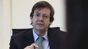 O presidente da Jerónimo Martins, Pedro Soares dos Santos, em declarações durante uma entrevista à agência Lusa, em Lisboa, 07 de março de 2024. O presidente da Jerónimo Martins considera que a distribuição em Portugal vai estar "totalmente focada na restauração" em 10 anos e que o grupo vai crescer no agroalimentar, um "novo braço de negócio". (ACOMPANHA TEXTO DA LUSA DO DIA 17 DE MARÇO DE 2024). MANUEL DE ALMEIDA/LUSA