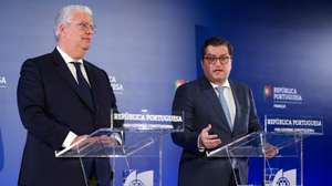 O ministro de Estado e das Finanças, Joaquim Miranda Sarmento (D), e o ministro da Economia, Pedro Reis (E), participam na conferência de imprensa no final do Conselho de Ministros, no Ministério das Finanças, em Lisboa, 16 de janeiro de 2025. MANUEL DE ALMEIDA/LUSA