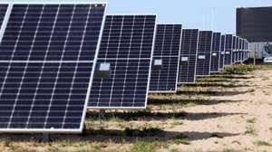 Central Solar Fotovoltaica de Pessegueiro, no dia da inauguração pelo ministro do Ambiente e Ação Climática, Duarte Cordeiro (ausente da fotografia), em Setúbal, 29 de março de 2023. ANTÓNIO COTRIM/LUSA