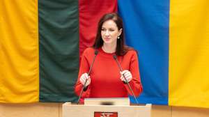 epa12323478 A handout photo made available by Lithuanian Seimas Office shows Inga Ruginiene adressing during Seimas session in Vilnius, Lithuania, 26 August 2025. Lithuania forms a new coalition government led by the Social Democratic Party, with Inga Ruginiene proposed as prime minister. Lawmakers approved Inga Ruginienė as the new head of government by 78 votes to 35.  EPA/OLGA POSASKOVA / LITHUANIAN SEIMAS OFFICE / HANDOUT HANDOUT EDITORIAL USE ONLY/NO SALES
