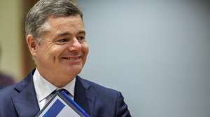 epa12223851 Eurogroup President Paschal Donohoe attends an EU Economic and Financial Affairs Council (ECOFIN) meeting in Brussels, Belgium, 08 July 2025.  EPA/OLIVIER MATTHYS