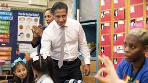 epa10123369 LAUSD Superintendent Alberto Carvalho interacts with students in a classroom at Marlton School, a public special school for the deaf and hard of hearing students in Los Angeles, California, USA, 15 August 2022. Students will no longer have to take weekly COVID tests or wear masks indoors after the Los Angeles Unified School District (LAUSD) relaxed COVID-19 protocols.  EPA/ETIENNE LAURENT