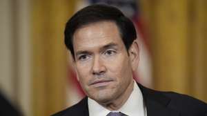 epa12798014 US Secretary of State Marco Rubio attends an event honoring 2025 MLS Cup champions Inter Miami CF in the East Room of the White House in Washington, DC, USA, 05 March 2026.  EPA/YURI GRIPAS / POOL