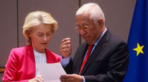 epaselect epa12791530 Ursula von der Leyen (L), President of the European Commission, and Antonio Costa (R), President of the European Council, attend an EU interinstitutional actors meeting in Brussels, Belgium, 03 March 2026. The leaders discussed the European Union's coordinated response to escalating tensions involving Iran.  EPA/OLIVIER HOSLET